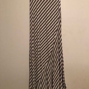Maxi Skirt Size Small